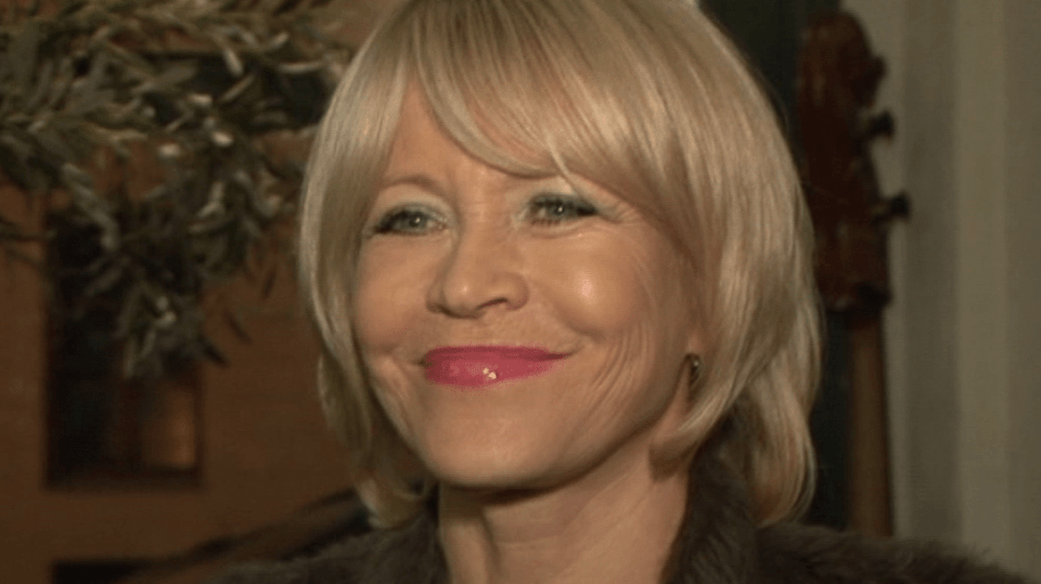 Video VIP zprávy: Jana Švandová má v seriálu Cesty domů mladého milence. Jakpak jim jejich vztah bude fungovat?